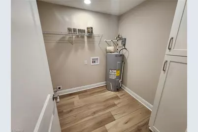 728 Central Falls Road, Asheboro, NC 27203 - Photo 6