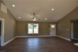 311 Cedar Lodge Rd, Thomasville, NC 27360 - Photo 6