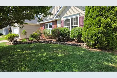 4765 Summerlyn Place Drive, Kernersville, NC 27284 - Photo 4