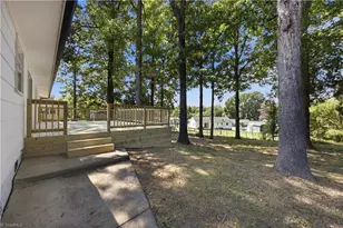3 Woodclub Ct, Greensboro, NC 27406 - Photo 12