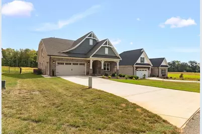 241 Shady Brook Lane, Winston-Salem, NC 27023 - Photo 2