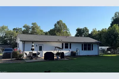 190 Southridge Run Lane, North Wilkesboro, NC 28659 - Photo 26