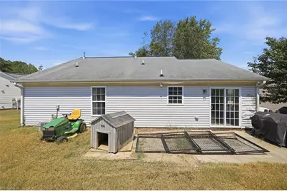 306 Walden Ridge Court, Winston-Salem, NC 27127 - Photo 28