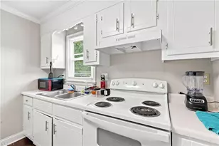 1450 Baldwin Branch Church Rd, Elizabethtown, NC 28337 - Photo 16