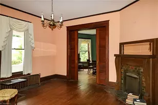 418 W Main St, Elkin, NC 28621 - Photo 12