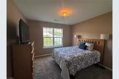 4413 Gray Wolf Way, Greensboro, NC 27406 - Photo 8