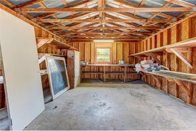 802 Strawberry Road, Reidsville, NC 27320 - Photo 10