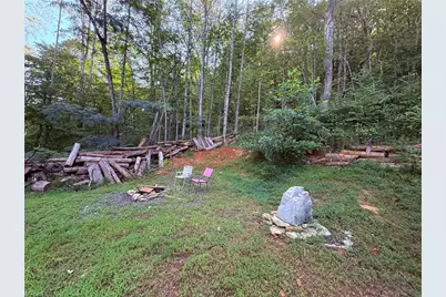 2828 E Pine Street, Mount Airy, NC 27030 - Photo 6