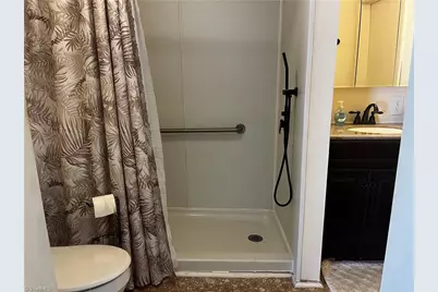 207 Summit Street, Walnut Cove, NC 27052 - Photo 18