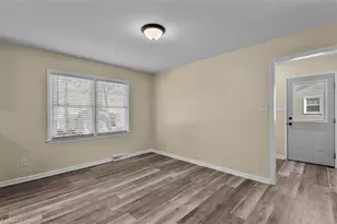 606 Pleasant Dr, Greensboro, NC 27410 - Photo 14