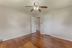 1106 Walnut St, Reidsville, NC 27320 - Photo 34