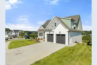 727 Royal Jasmine Court, Winston-Salem, NC 27106 - Photo 4