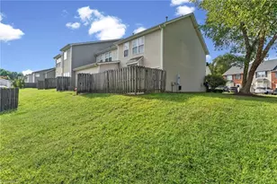 1813 Olivers Crossing Cir, Winston-Salem, NC 27127 - Photo 42