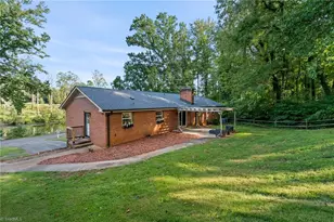 1048 Pine Lake Dr, Winston-Salem, NC 27105 - Photo 42
