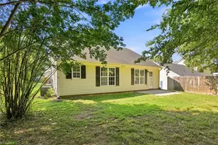 5117 Oakhurst Park Ct, Kernersville, NC 27284 - Photo 14