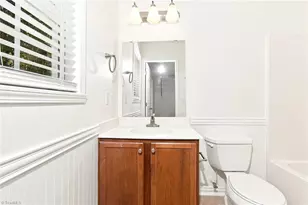 5117 Oakhurst Park Ct, Kernersville, NC 27284 - Photo 12