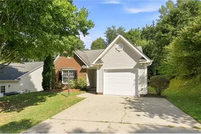 5117 Oakhurst Park Court, Kernersville, NC 27284 - Photo 2