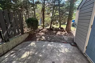 301 Village Ln, Greensboro, NC 27409 - Photo 22
