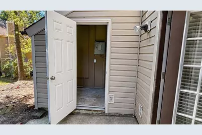 301 Village Lane #C, Greensboro, NC 27409 - Photo 20