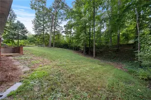 207 Leland Dr, Winston-Salem, NC 27106 - Photo 30