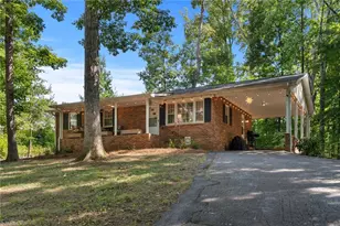 207 Leland Dr, Winston-Salem, NC 27106 - Photo 1
