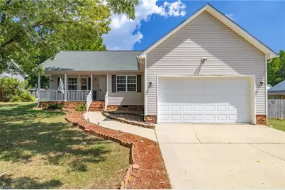 21 Oak Meadow Lane, Thomasville, NC 27360 - Photo 2