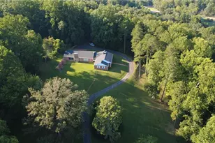 143 James St, Elkin, NC 28621 - Photo 36