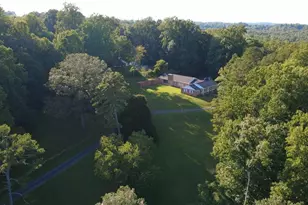 143 James St, Elkin, NC 28621 - Photo 2