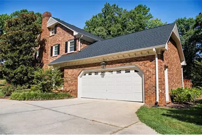 5001 Edinborough Road, Greensboro, NC 27406 - Photo 16