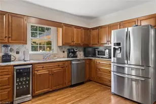5001 Edinborough Rd, Greensboro, NC 27406 - Photo 30