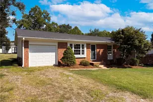 3221 Meadow Ln, Winston-Salem, NC 27107 - Photo 18