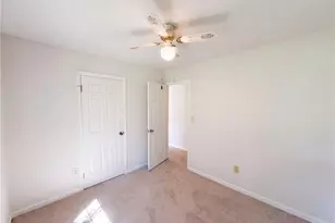 3221 Meadow Ln, Winston-Salem, NC 27107 - Photo 12