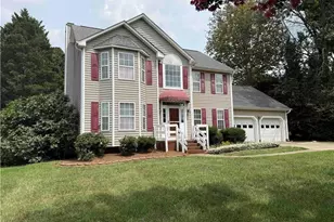 2017 Pembrooke Forest Dr, Winston-Salem, NC 27106 - Photo 2