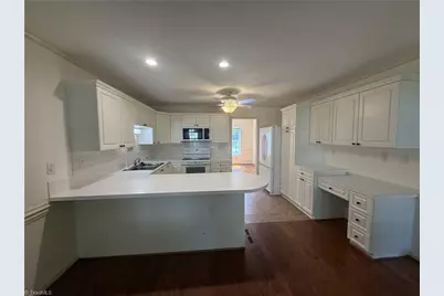 2017 Pembrooke Forest Drive, Winston-Salem, NC 27106 - Photo 4