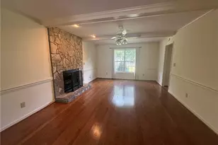2017 Pembrooke Forest Dr, Winston-Salem, NC 27106 - Photo 6