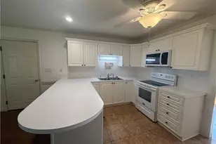 2017 Pembrooke Forest Dr, Winston-Salem, NC 27106 - Photo 6