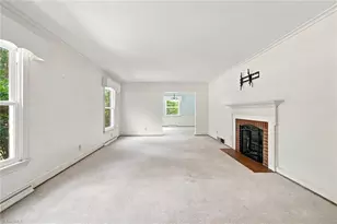 5923 Arcadia Dr, Greensboro, NC 27410 - Photo 6