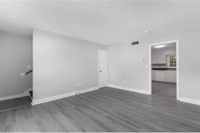 18 Forsyth Street, Thomasville, NC 27360 - Photo 2