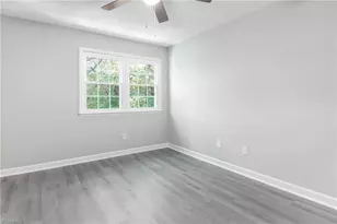 18 Forsyth St, Thomasville, NC 27360 - Photo 10