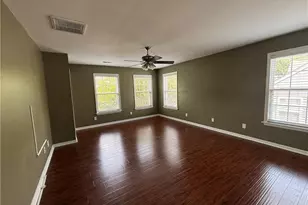4312 Pepperbush Dr, Greensboro, NC 27405 - Photo 10