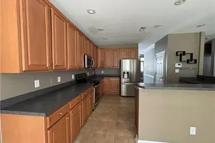 4312 Pepperbush Dr, Greensboro, NC 27405 - Photo 4
