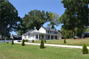 535 Patrick St, Eden, NC 27288 - Photo 4