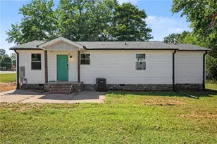 118 Shady Grove Rd, Eden, NC 27288 - Photo 24