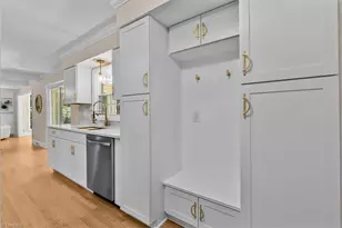 2621 W Woodlyn Way, Greensboro, NC 27407 - Photo 14