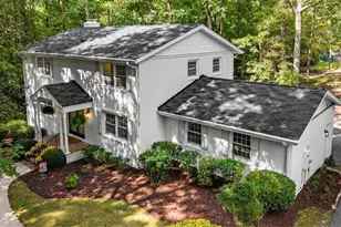 2621 W Woodlyn Way, Greensboro, NC 27407 - Photo 4