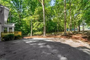 2621 W Woodlyn Way, Greensboro, NC 27407 - Photo 44