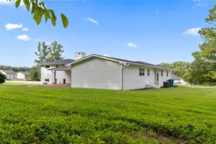 1412 Youngs Mill Rd, Greensboro, NC 27406 - Photo 46
