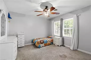 1702 Westminster Dr, Greensboro, NC 27410 - Photo 18