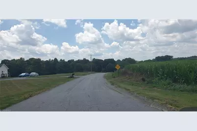 3641 US Highway 21, Hamptonville, NC 27020 - Photo 26