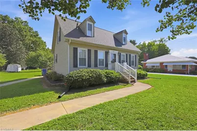 909 Highview Street, Haw River, NC 27258 - Photo 2